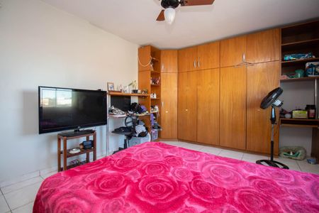 Casa para alugar com 400m², 6 quartos e 2 vagas Casa para alugar com 400m², 6 quartos e 2 vagasQuarto 3