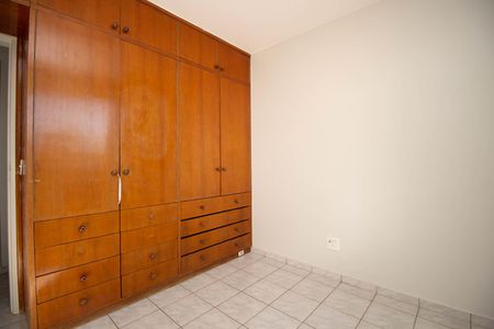Casa para alugar com 400m², 6 quartos e 2 vagas Casa para alugar com 400m², 6 quartos e 2 vagasQuarto 5