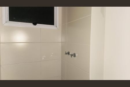 Apartamento à venda com 85m², 3 quartos e 2 vagas Apartamento à venda com 85m², 3 quartos e 2 vagasBanheiro da Suíte