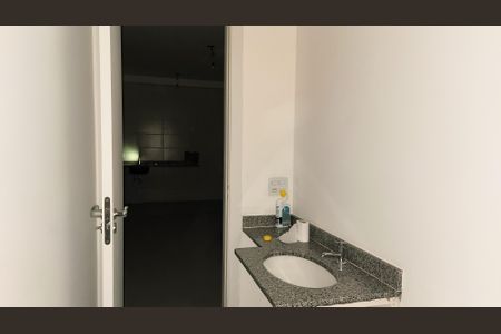 Apartamento à venda com 85m², 3 quartos e 2 vagas Apartamento à venda com 85m², 3 quartos e 2 vagasBanheiro Social