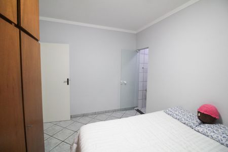 Casa à venda com 100m², 3 quartos e 2 vagasSuite 1