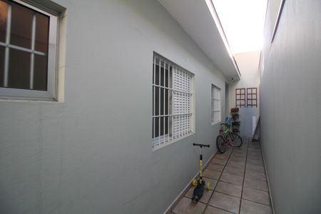 Casa à venda com 100m², 3 quartos e 2 vagasQuintal