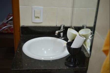 Apartamento à venda com 50m², 2 quartos e 1 vagaBanheiro Social