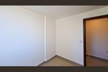 Apartamento à venda com 200m², 4 quartos e 3 vagasQuarto 4