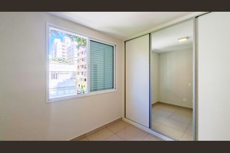 Apartamento à venda com 200m², 4 quartos e 3 vagasQuarto 3