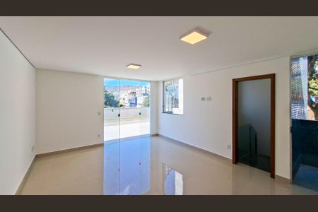 Sala 2 de apartamento à venda com 4 quartos, 200m² em Santo Antônio, Belo Horizonte