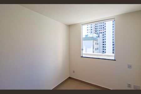 Apartamento à venda com 200m², 4 quartos e 3 vagasQuarto 4