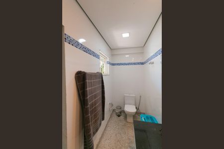 Casa à venda com 379m², 3 quartos e 1 vaga Casa à venda com 379m², 3 quartos e 1 vagaBanheiro do Quarto