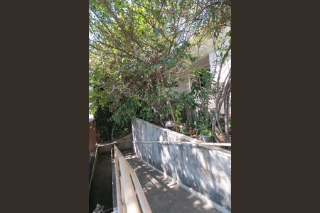 Casa à venda com 379m², 3 quartos e 1 vaga Casa à venda com 379m², 3 quartos e 1 vagaÁrea comum