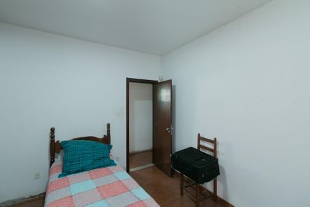 Casa à venda com 379m², 3 quartos e 1 vaga Casa à venda com 379m², 3 quartos e 1 vagaQuarto 2