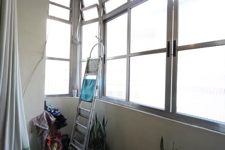 Apartamento à venda com 49m², 1 quarto e sem vagaSala