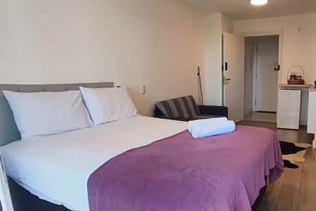 Studio para alugar com 25m², 1 quarto e sem vaga Studio para alugar com 25m², 1 quarto e sem vagaSala/Quarto
