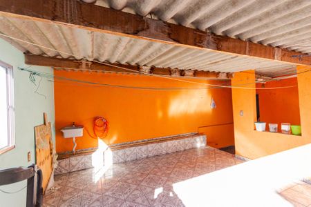 Casa à venda com 170m², 2 quartos e 2 vagas Casa à venda com 170m², 2 quartos e 2 vagasÁrea comum