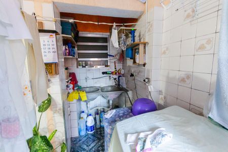 Casa à venda com 170m², 2 quartos e 2 vagas Casa à venda com 170m², 2 quartos e 2 vagasÁrea de Serviço