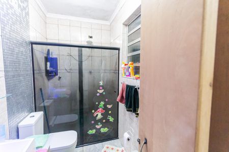 Casa à venda com 170m², 2 quartos e 2 vagas Casa à venda com 170m², 2 quartos e 2 vagasBanheiro Social