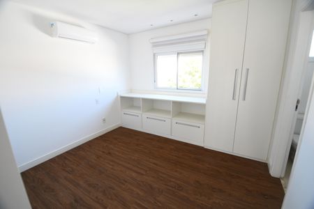 Casa de condomínio à venda com 164m², 4 quartos e 2 vagasSuíte 1