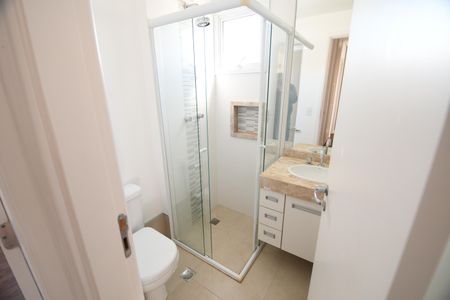 Casa de condomínio à venda com 164m², 4 quartos e 2 vagasBanheiro Suíte 2