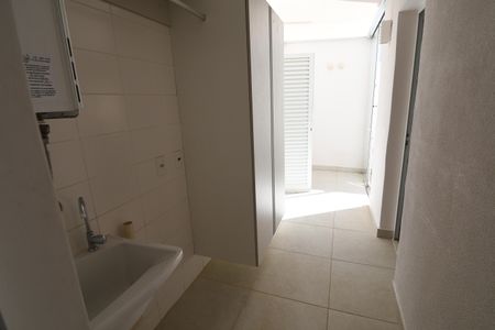 Casa de condomínio à venda com 164m², 4 quartos e 2 vagasÁrea de Serviço