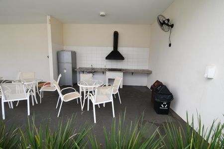 Casa de condomínio à venda com 164m², 4 quartos e 2 vagasÁrea comum - Churrasqueira