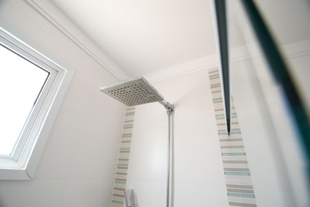 Casa de condomínio à venda com 164m², 4 quartos e 2 vagasBanheiro 1