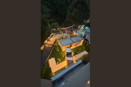 Apartamento à venda com 181m², 3 quartos e 3 vagas Apartamento à venda com 181m², 3 quartos e 3 vagasÁrea comum