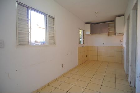 Sala de apartamento para alugar com 2 quartos, 48m² em Santo Afonso, Novo Hamburgo