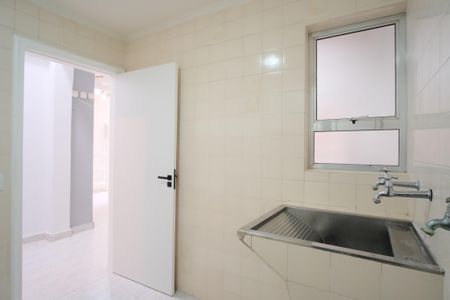 Casa à venda com 180m², 4 quartos e 2 vagasÁrea de Serviço