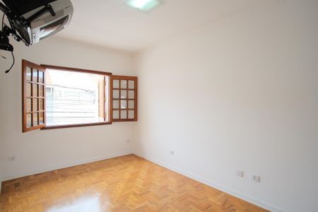 Casa à venda com 180m², 4 quartos e 2 vagasQuarto 1