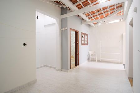 Casa à venda com 180m², 4 quartos e 2 vagasQuintal