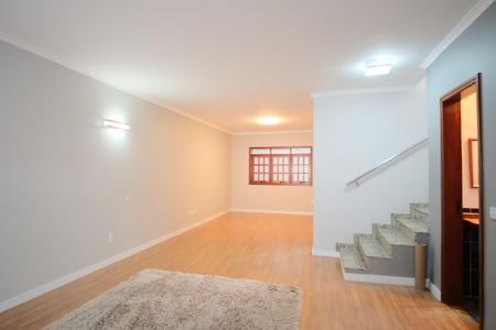 Sala de casa à venda com 4 quartos, 180m² em Vila Gomes Cardim, São Paulo