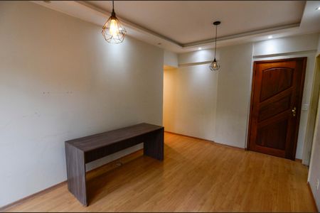 Sala de apartamento para alugar com 2 quartos, 60m² em Vila Isabel, Rio de Janeiro