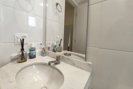 Apartamento à venda com 60m², 2 quartos e 1 vagaBanheiro Social