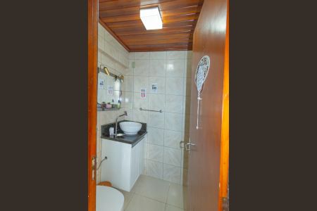 Casa à venda com 260m², 4 quartos e 3 vagasLavabo