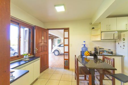 Casa à venda com 260m², 4 quartos e 3 vagasCozinha