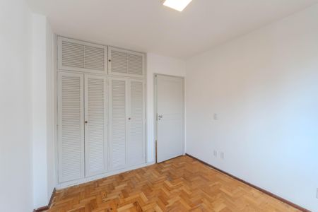 Apartamento à venda com 74m², 3 quartos e 1 vaga Apartamento à venda com 74m², 3 quartos e 1 vagaQuarto 2