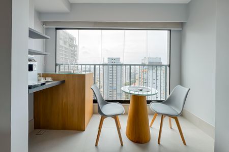 Studio à venda com 25m², 1 quarto e sem vaga Studio à venda com 25m², 1 quarto e sem vagaVaranda