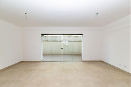 Sala de apartamento à venda com 3 quartos, 136m² em Minas Brasil, Belo Horizonte