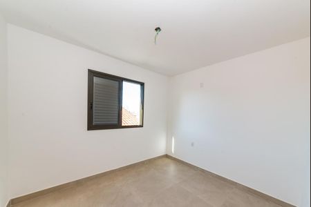 Apartamento à venda com 111m², 3 quartos e 2 vagas Apartamento à venda com 111m², 3 quartos e 2 vagasQuarto 2