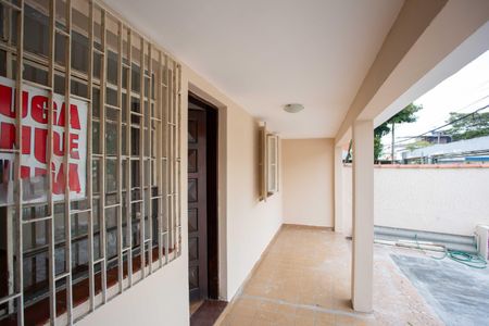 Casa à venda com 90m², 2 quartos e 2 vagasVaranda