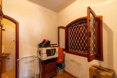 Casa à venda com 500m², 5 quartos e 6 vagas Casa à venda com 500m², 5 quartos e 6 vagasQuarto de Serviço