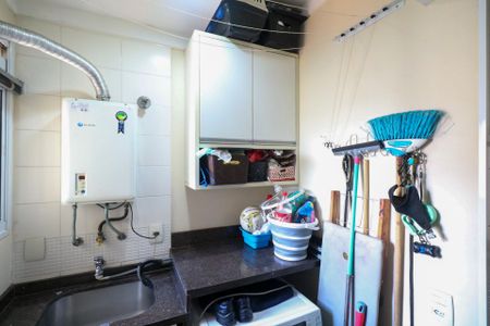 Apartamento à venda com 74m², 3 quartos e 1 vaga Apartamento à venda com 74m², 3 quartos e 1 vagaÁrea de Serviço