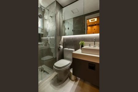 Banheiro de apartamento à venda com 3 quartos, 172m² em Indianópolis, São Paulo