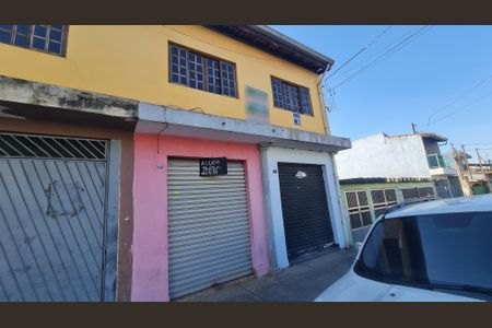 Casa para alugar com 250m², 2 quartos e 3 vagasFachada