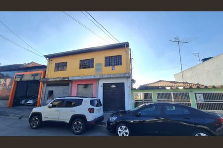 Casa para alugar com 250m², 2 quartos e 3 vagasFachada