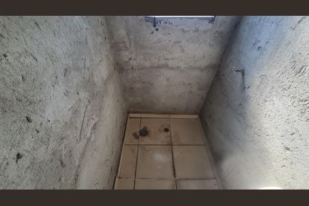 Casa para alugar com 250m², 2 quartos e 3 vagasBanheiro de Serviço