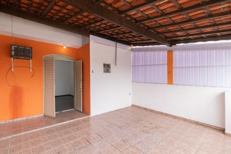 Casa à venda com 70m², 3 quartos e 2 vagasVaranda da Suíte