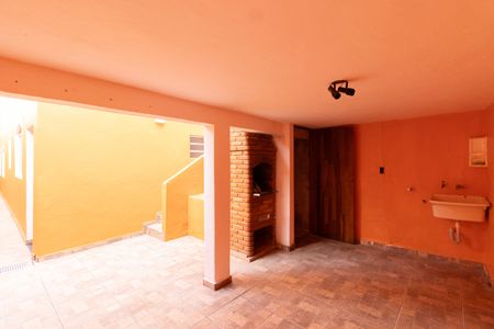 Casa à venda com 70m², 3 quartos e 2 vagasÁrea de Serviço