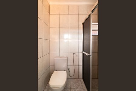 Casa à venda com 70m², 3 quartos e 2 vagasBanheiro da Suíte