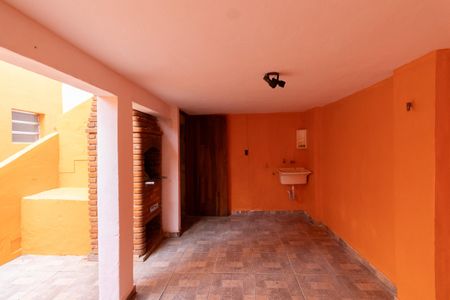 Casa à venda com 70m², 3 quartos e 2 vagasÁrea de Serviço