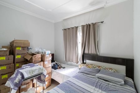 Casa à venda com 100m², 3 quartos e 2 vagas Casa à venda com 100m², 3 quartos e 2 vagasQuarto 1